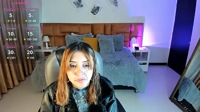 Catti_Brie from StripChat