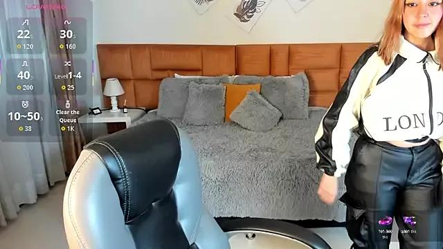 Catti_Brie from StripChat