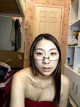 Cecilia1020 webcams show profile image 