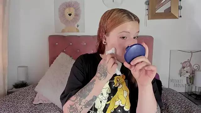 Explore our live girls sluts from our Custom and Multi clubs and checkout exclusive access to highly interactive content, such as shape, hair, titties, pussy type and many more.
