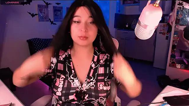 Celeste_Bauman from StripChat