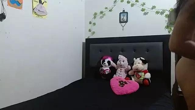 Celeste_Jonas from StripChat