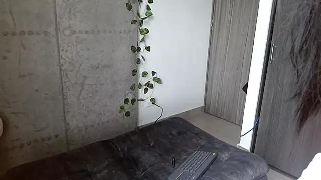 celeste_queen6 from StripChat