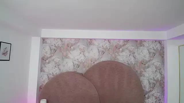 Celeste_Storm webcams show profile image 