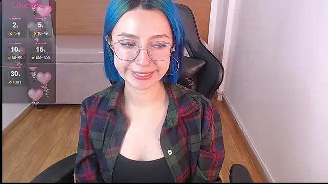 Explore our live girls sluts from our Custom and Multi clubs and checkout exclusive access to highly interactive content, such as shape, hair, titties, pussy type and many more.