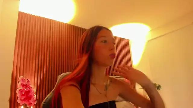 Celestinaa_ webcams show profile image 