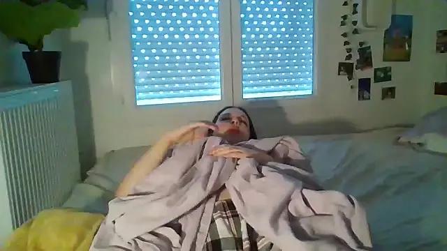 Cerisee04 webcams show profile image 