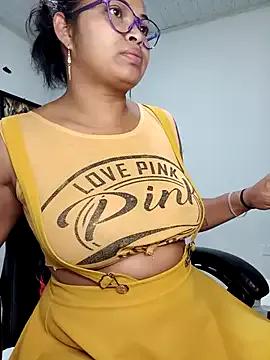 Photos of chalohott from StripChat is Freechat