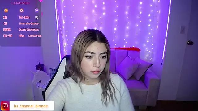 channel_blonde_a from StripChat is Freechat