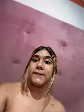 Explore our live girls sluts from our Custom and Multi clubs and checkout exclusive access to highly interactive content, such as shape, hair, titties, pussy type and many more.