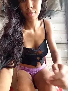 chaparritahot99 from StripChat is Freechat