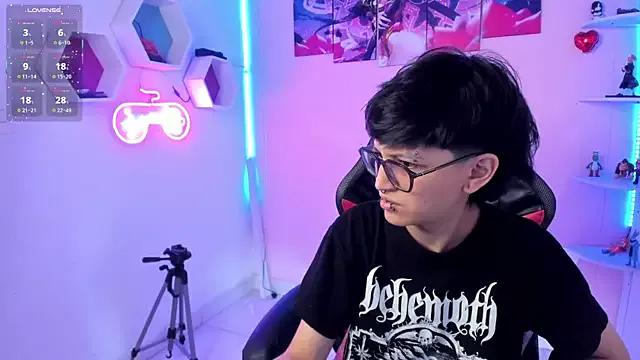 CharlieTaylor__ from StripChat is Freechat