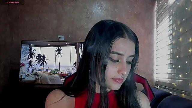 Explore our live girls sluts from our Custom and Multi clubs and checkout exclusive access to highly interactive content, such as shape, hair, titties, pussy type and many more.
