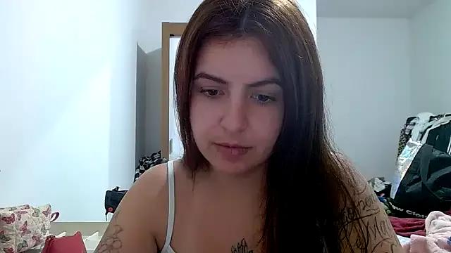 Chelbyy webcams show profile image 