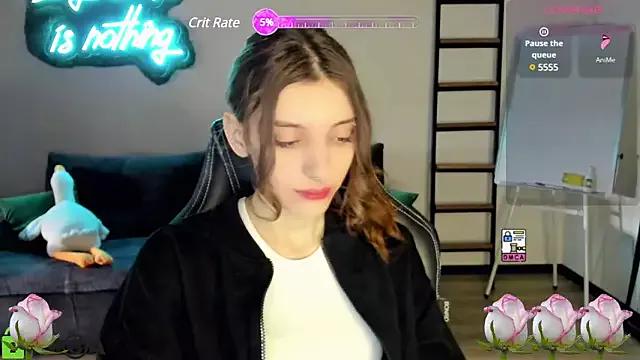 Explore our live girls sluts from our Custom and Multi clubs and checkout exclusive access to highly interactive content, such as shape, hair, titties, pussy type and many more.