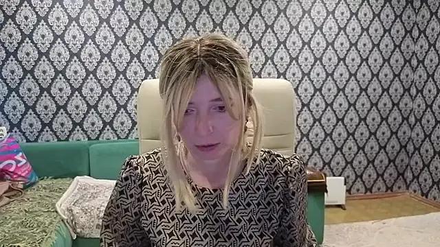 Chery_Bom webcams show profile image 