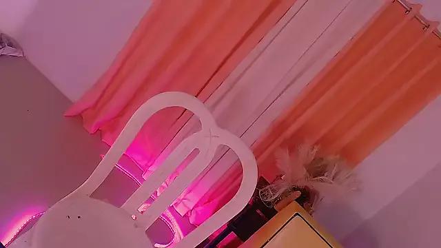 Chichiloeps from StripChat