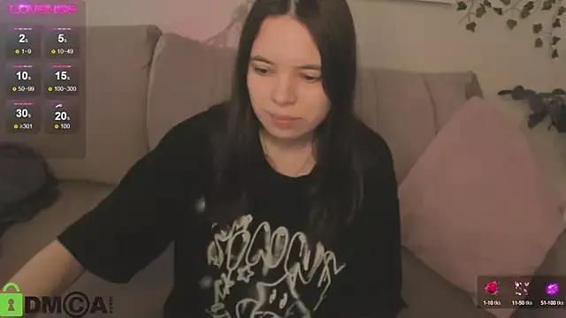 Explore our live girls sluts from our Custom and Multi clubs and checkout exclusive access to highly interactive content, such as shape, hair, titties, pussy type and many more.