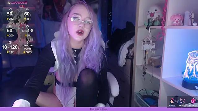 Explore our live girls sluts from our Custom and Multi clubs and checkout exclusive access to highly interactive content, such as shape, hair, titties, pussy type and many more.