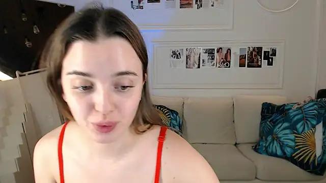 Explore our live girls sluts from our Custom and Multi clubs and checkout exclusive access to highly interactive content, such as shape, hair, titties, pussy type and many more.