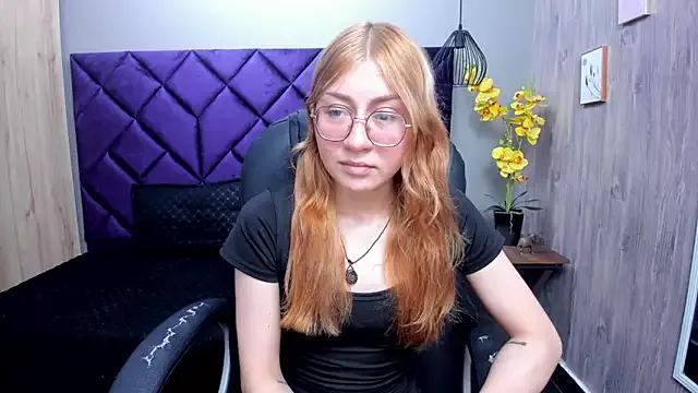 Explore our live girls sluts from our Custom and Multi clubs and checkout exclusive access to highly interactive content, such as shape, hair, titties, pussy type and many more.