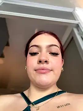 Explore our live girls sluts from our Custom and Multi clubs and checkout exclusive access to highly interactive content, such as shape, hair, titties, pussy type and many more.