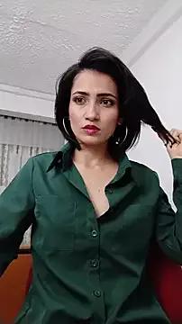 chloehanna from StripChat is Freechat