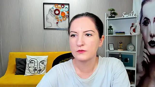 Explore our live girls sluts from our Custom and Multi clubs and checkout exclusive access to highly interactive content, such as shape, hair, titties, pussy type and many more.
