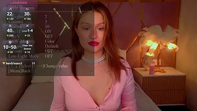 ChloeLavender webcams show profile image 