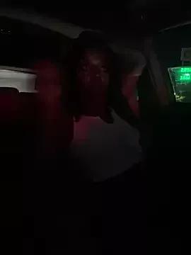 choclatepeaach from StripChat