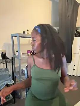 choclatepeaach from StripChat