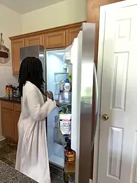 choclatepeaach from StripChat