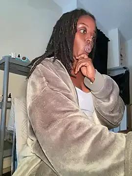 choclatepeaach from StripChat