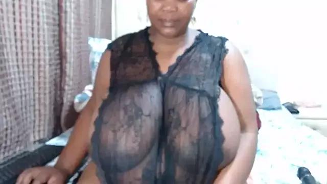 CHOCOLATEDARKBUSTYX from StripChat