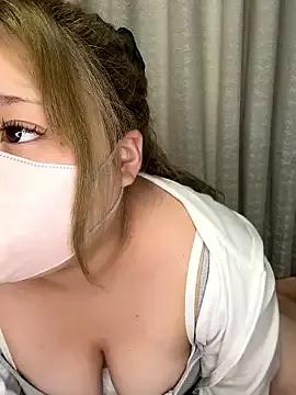 Chua-chan from StripChat is Freechat