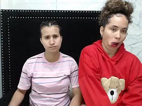 Cielo_and_Milan from StripChat is Freechat