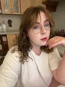 cinnabon_ from StripChat