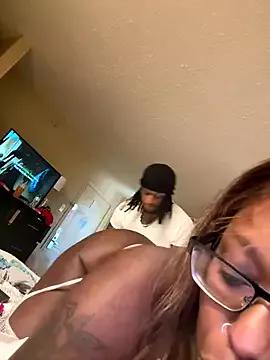 CinnaCakesss webcams show profile image 