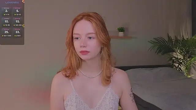Explore our live girls sluts from our Custom and Multi clubs and checkout exclusive access to highly interactive content, such as shape, hair, titties, pussy type and many more.