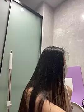 Claire_xixi1 on StripChat