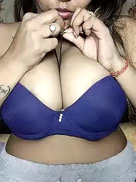 CLEAVAGE_QUEEN07 from StripChat is Freechat