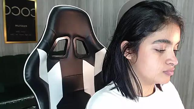 Clementine_t webcams show profile image 