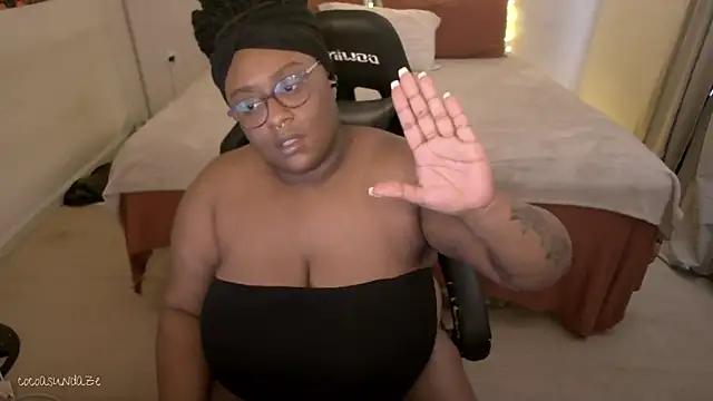 cocoasundaze from StripChat