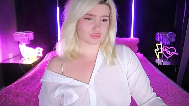 CocoSecretss from StripChat