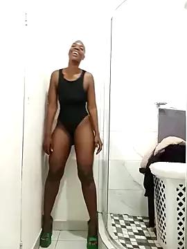 Cocowett from StripChat