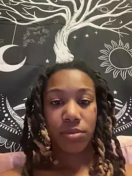 ComotoseKittyn from StripChat is Freechat