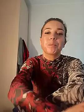 Explore our live girls sluts from our Custom and Multi clubs and checkout exclusive access to highly interactive content, such as shape, hair, titties, pussy type and many more.