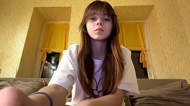 Explore our live girls sluts from our Custom and Multi clubs and checkout exclusive access to highly interactive content, such as shape, hair, titties, pussy type and many more.
