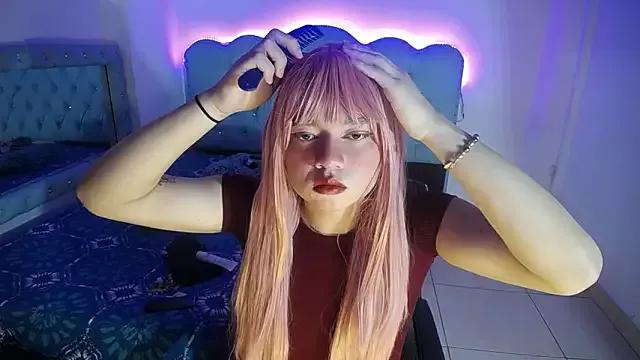 Explore our live girls sluts from our Custom and Multi clubs and checkout exclusive access to highly interactive content, such as shape, hair, titties, pussy type and many more.