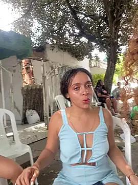 Explore our live girls sluts from our Custom and Multi clubs and checkout exclusive access to highly interactive content, such as shape, hair, titties, pussy type and many more.